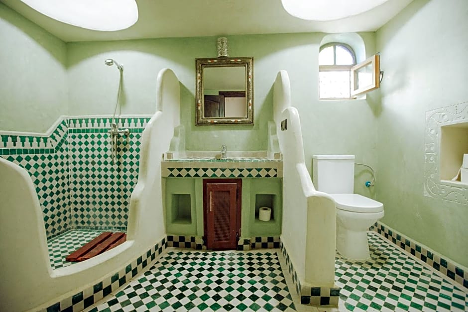 Traditional Riad Merzouga Dunes