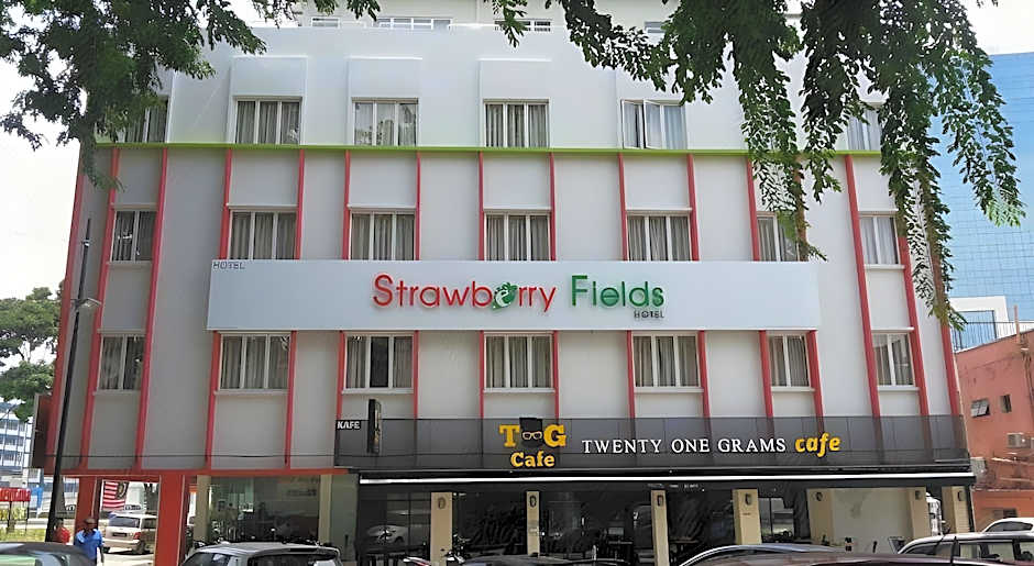 Hotel Strawberry Fields