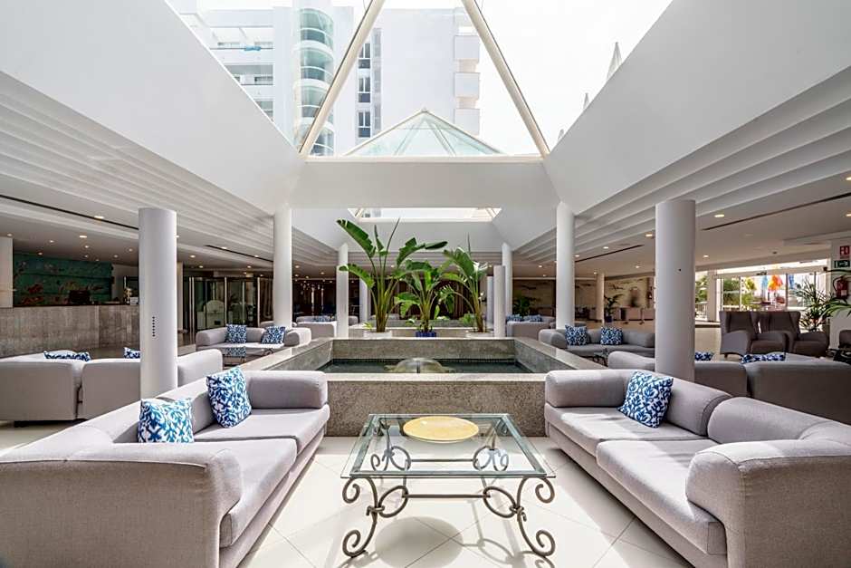 Alua Gran Camp de Mar