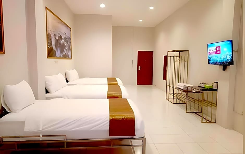 Hotel Bliss Soetta Semarang