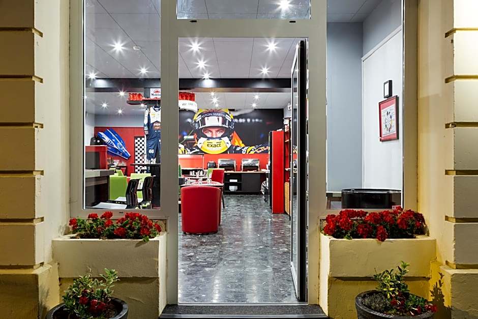 Enzo Hotels Contrexeville