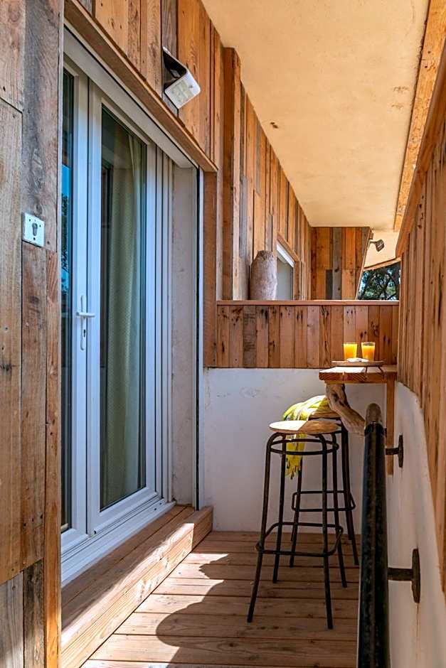 Hôtel Almanarre Plage - Hôtel Eco-Responsable face à la mer