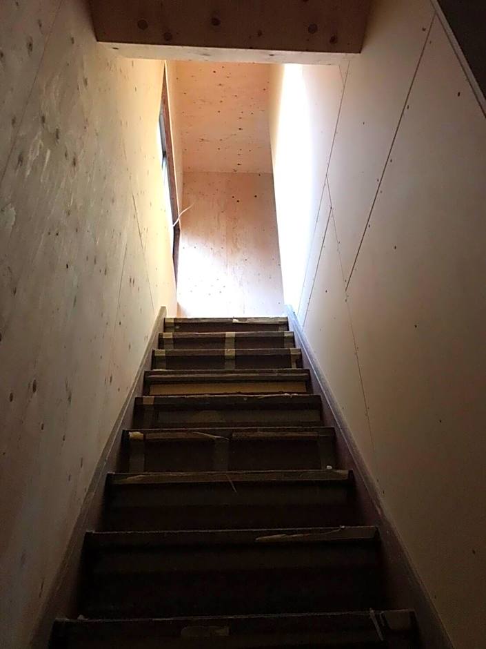 Tomarigi Hostel Shu