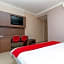 RedDoorz Premium at Hotel Ratu Residence