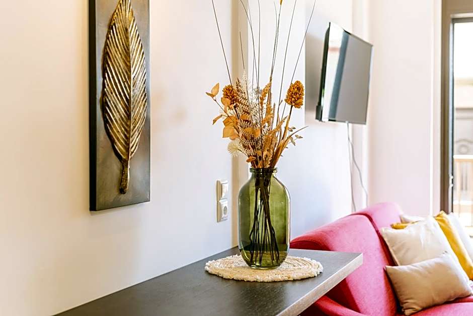 3Aktes Suites & Studios
