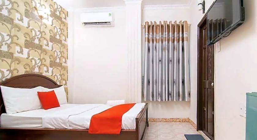 Tan Hoang Long Hotel Nguyen Van Cu