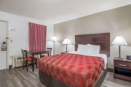 1 Queen Bed, Nonsmoking