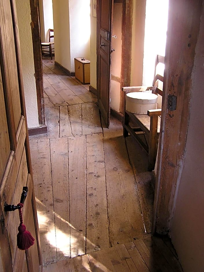 La Grande Maison á Chanteuges