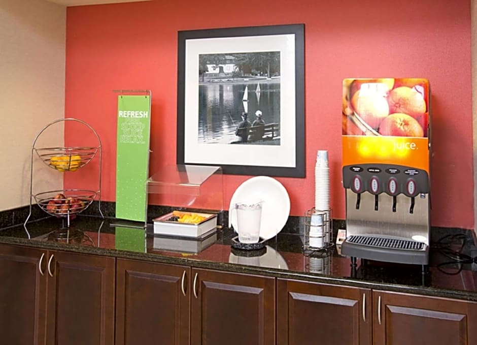 Hampton Inn By Hilton Schenectady