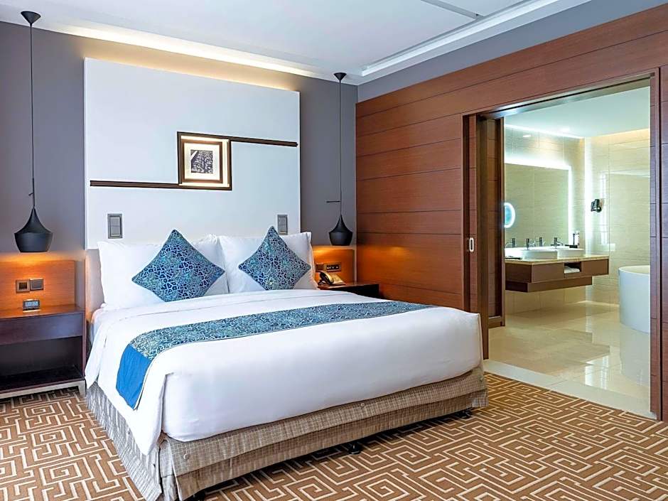 Photo 1 of 4 of Presidential Suite