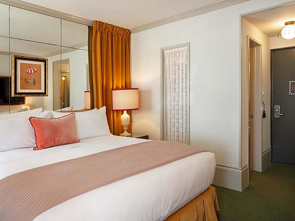 The Hotel Lili