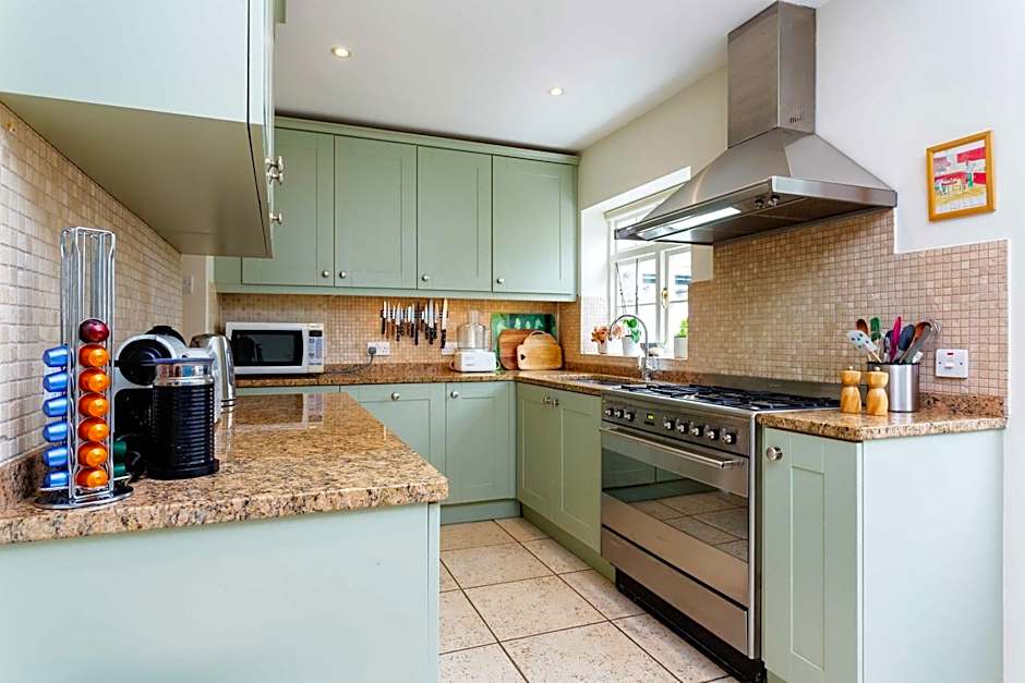 Veeve - Verdant Vistas