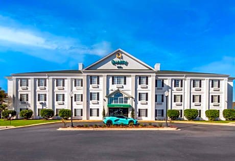 Quality Inn Crestview Near Eglin AFB