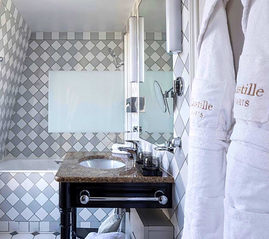 Hotel Castille Paris