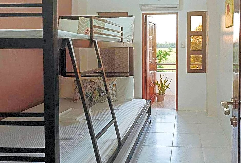 RedDoorz @ Mary Land Transient Alaminos Pangasinan