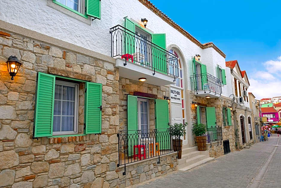 Brothers Cesme Boutique Hotel
