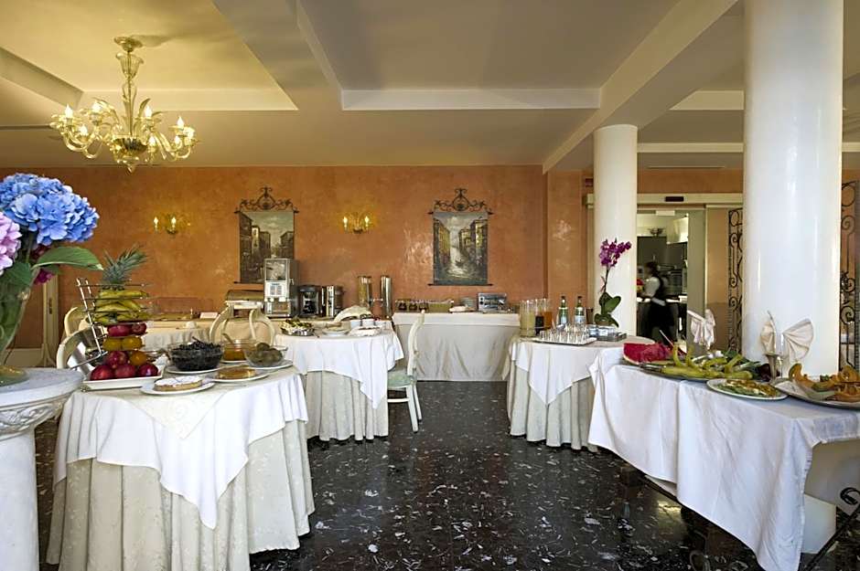 Viktoria Palace Hotel