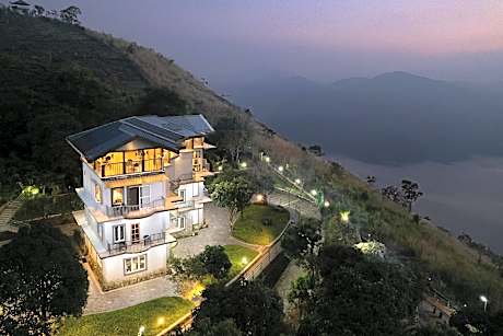 Avadale Idukki - Stag Groups Not Allowed