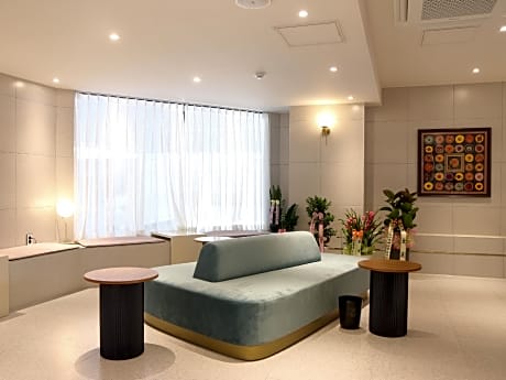 Changwon Brown dot Hotel Palyong