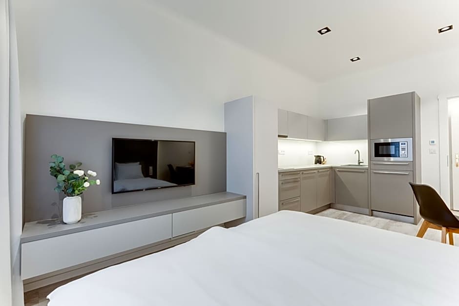 Lampi Aparthotel Prague