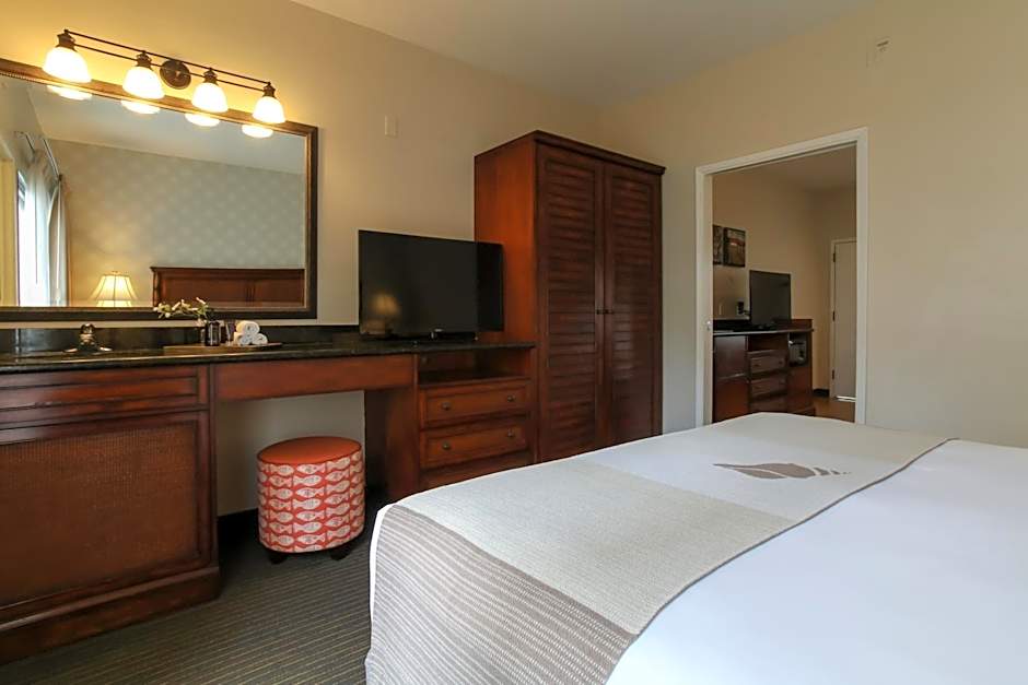 Oxford Suites Pismo Beach