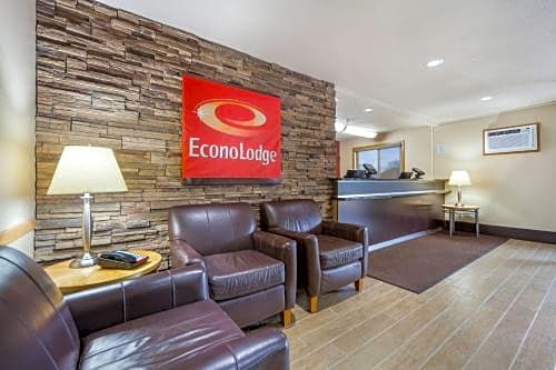Econo Lodge Sioux Falls Empire Mall