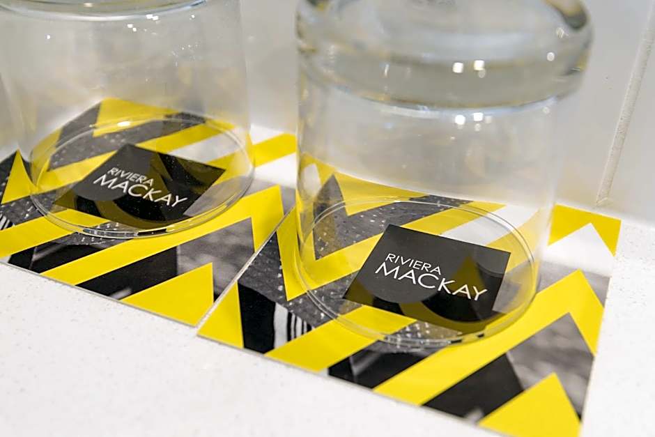 Riviera Mackay