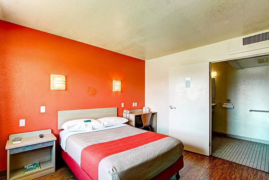 Motel 6-Denver, CO - Airport