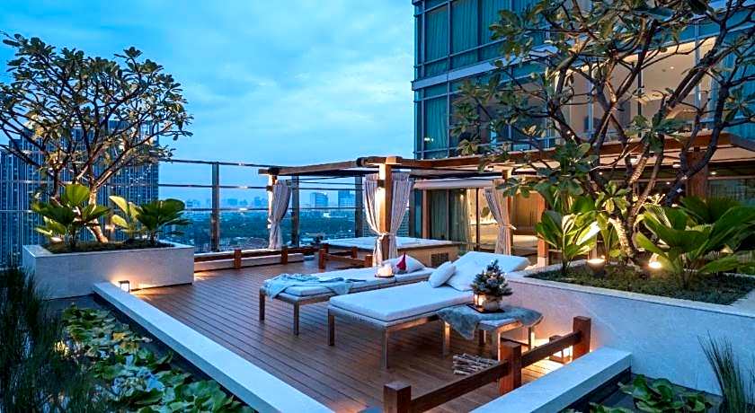Sivatel Bangkok Hotel