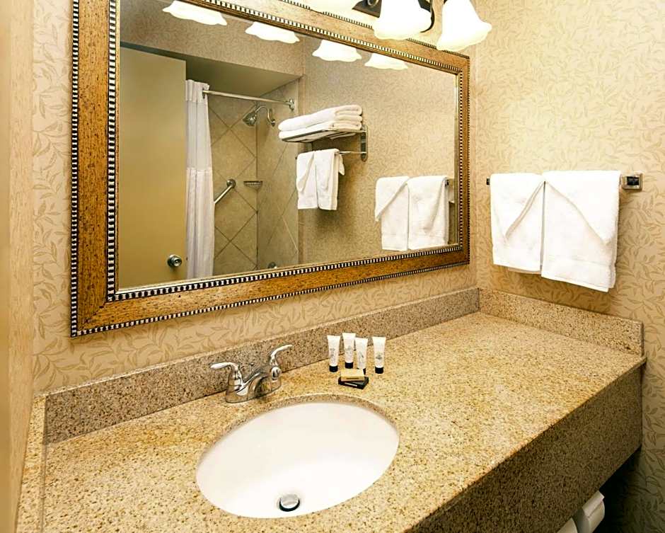 Red Lion Hotel Wenatchee
