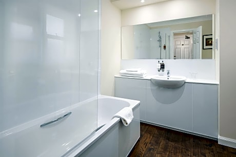 3 Single Beds, Non-Smoking, Standard Room