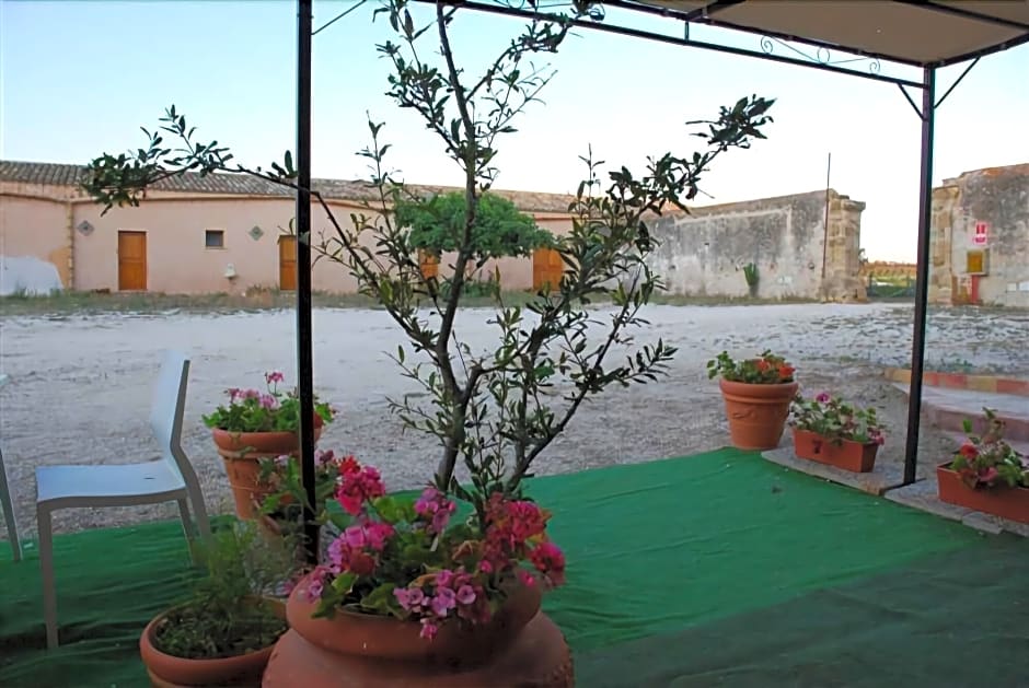 Baglio Maragani Az Agric B&B