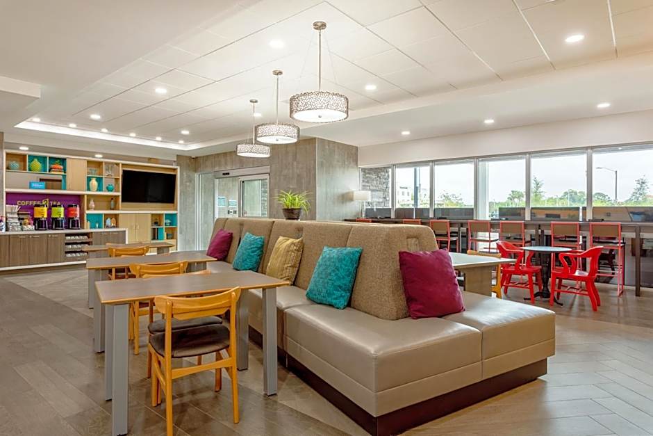 Home2 Suites by Hilton Vero Beach I-95