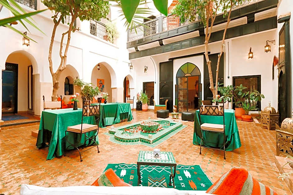 Riad ABBASSIA Marrakech - Authentic Medina Experience