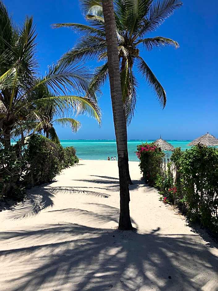 Pole Pole Beach House