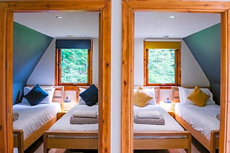 Apartment with Lake View