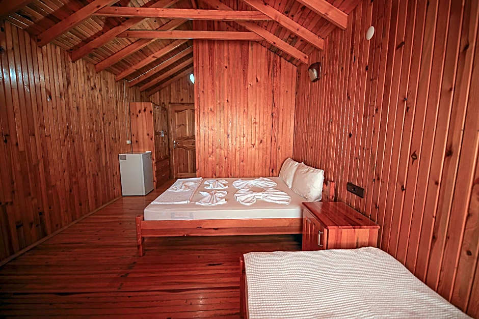 YAVUZ MOTEL ADRASAN