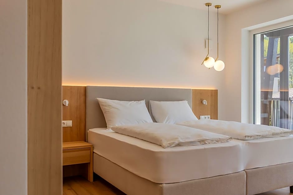 Laurena Aparthotel