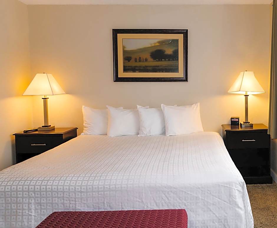 Carriage House Country Club