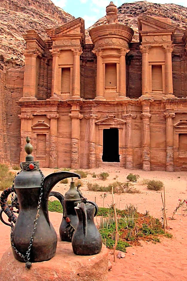 Petra Heart Hotel