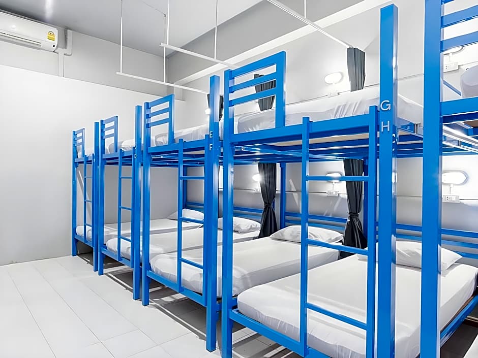 Loftel Station Hostel