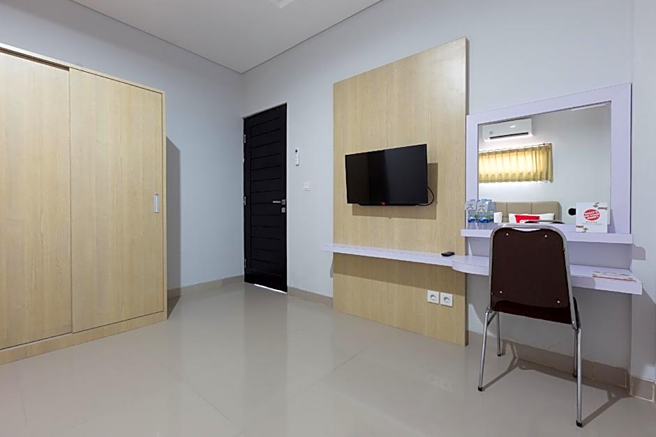 OYO 1949 Vrindavan Residence