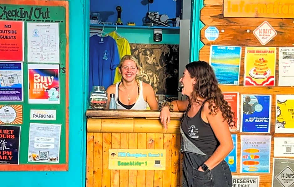ITH Beach Bungalow Surf Hostel San Diego Adults Only