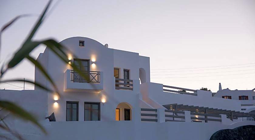 Amphitrite Suites Santorini