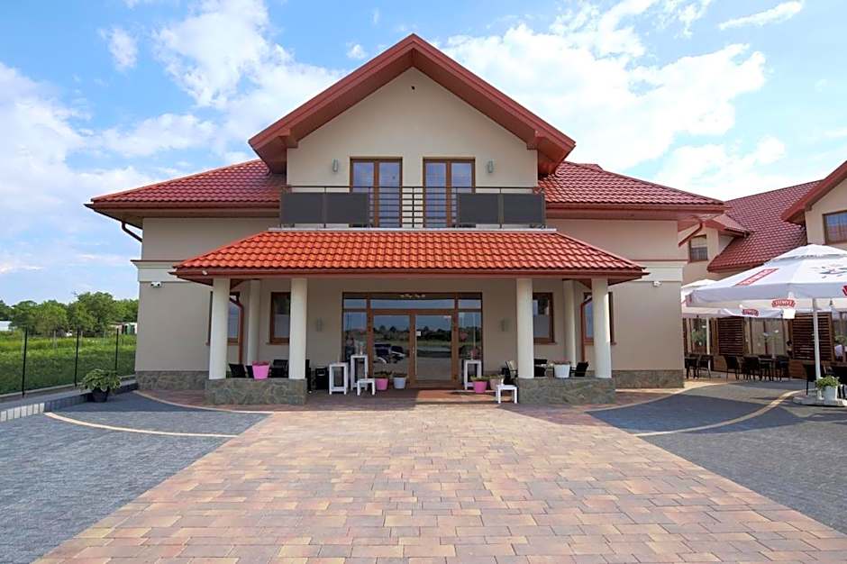 Malinowy Dwór Wieluń