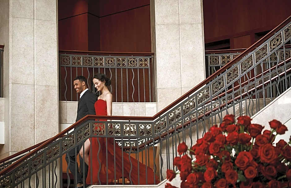 InterContinental Chicago Magnificent Mile By IHG