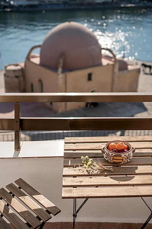Amphitrite Hotel
