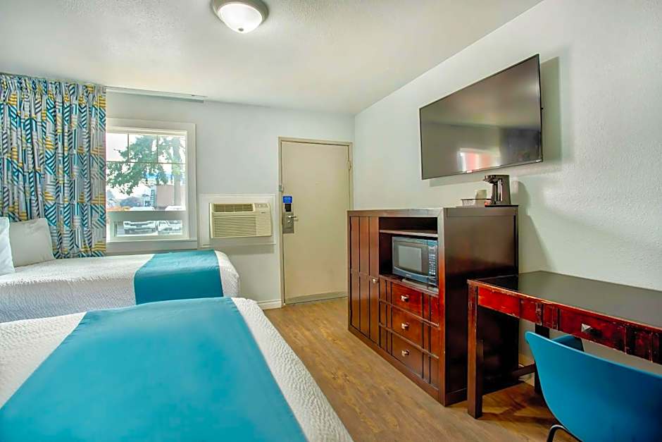 Studio 6 Suites - Albany, OR