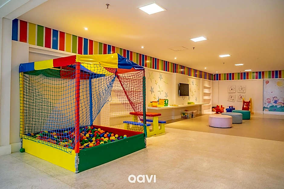 In Mare Bali Flat Marbella by Qavi