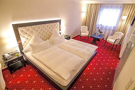 Comfort Double Room with Hot Tub -  Main Building